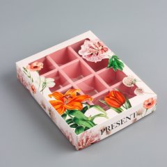 Коробка на 12 конфет с окном "Подарок" 19х15х3,6 см 10669828
