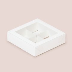 Коробка на 4 конфеты с прозрачной крышкой белая 12х12х3 см 