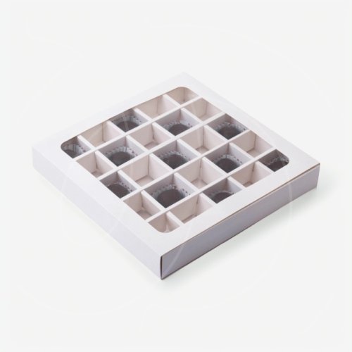 Коробка на 25 конфет с окном белая 22х22х3,5 см 7904584